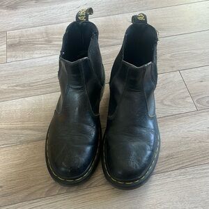 Doc Marten Chelsea boots